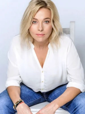 Анна Легчилова