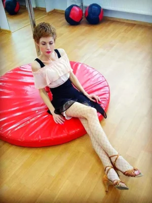 Елена-Кристина лебедь горячие