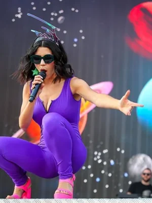 Marina певица