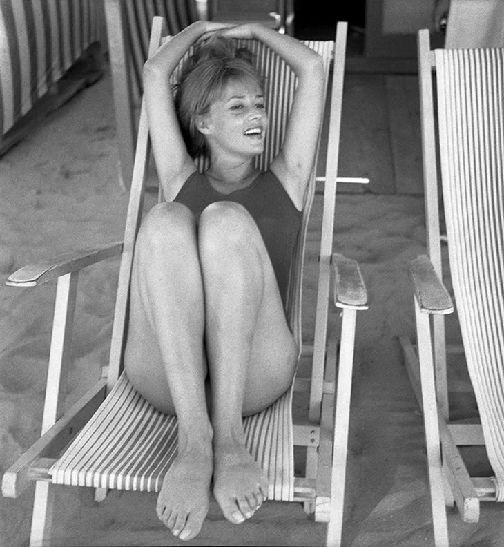 Жанна Моро Jeanne Moreau ню